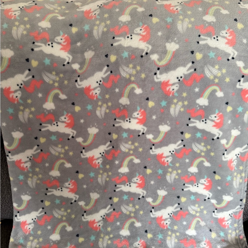 Gray Unicorn Print Throw Blanket